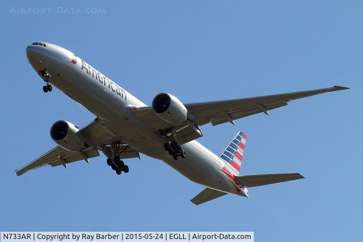 N733AR, 2015 Boeing 777-323/ER C/N 33524, Boeing 777-323ER [33524] (American Airlines) Home~G 24/05/2015. On approach 27R.