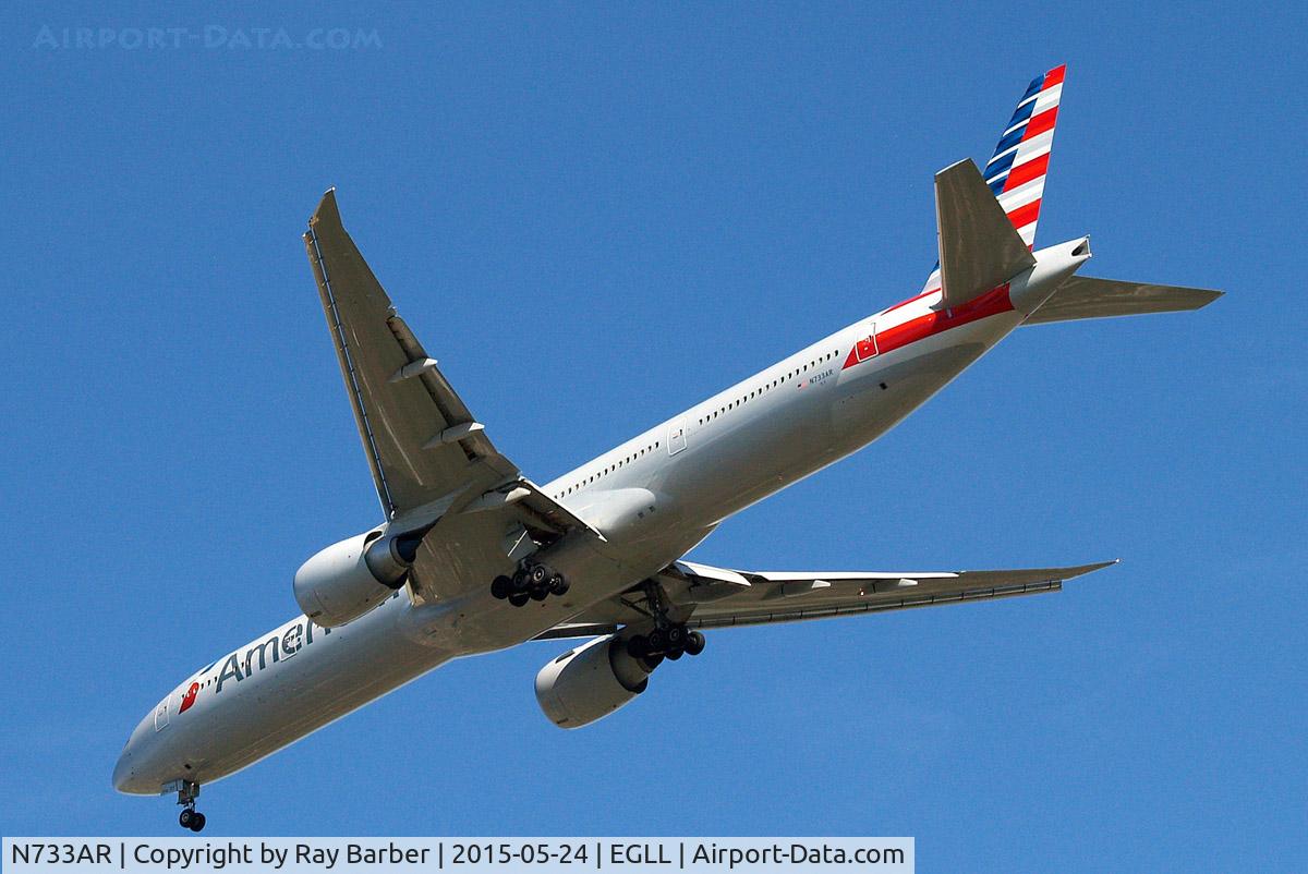 N733AR, 2015 Boeing 777-323/ER C/N 33524, Boeing 777-323ER [33524] (American Airlines) Home~G 24/05/2015. On approach 27R.