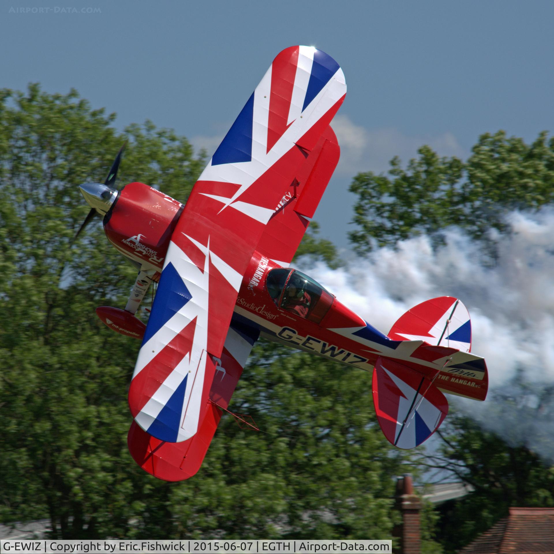 G-EWIZ, 1981 Pitts S-2S Special C/N S18, 41. Rich Goodwin starting his display at The Shuttleworth Flying Day and LAA Party in the Park, June 2015.
