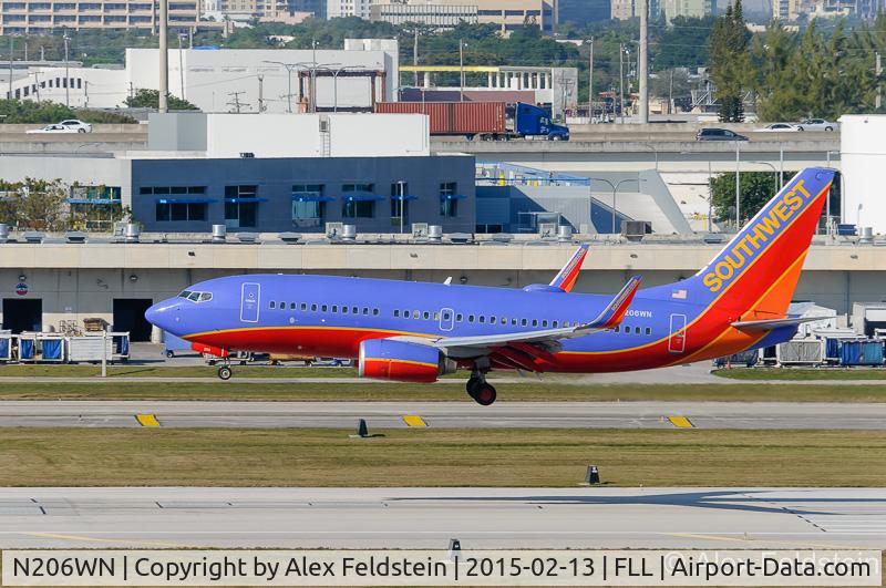 N206WN, 2005 Boeing 737-7H4 C/N 34011, Ft. Lauderdale
