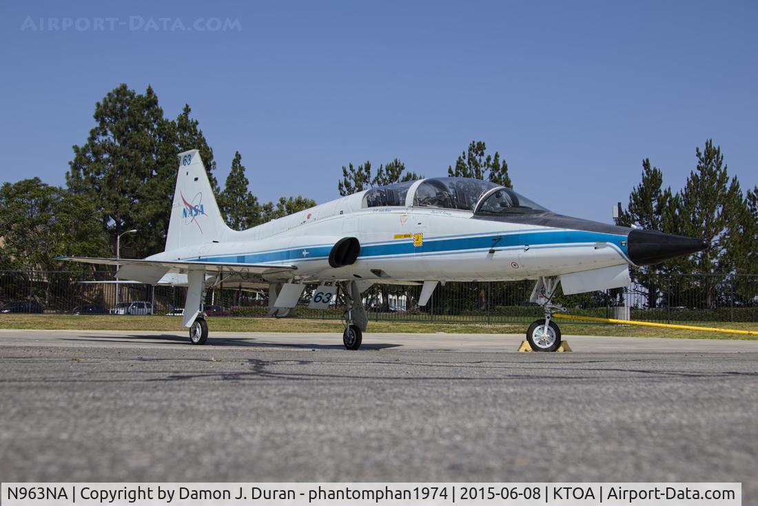 N963NA, Northrop T-38A C/N 59-1603, After washing