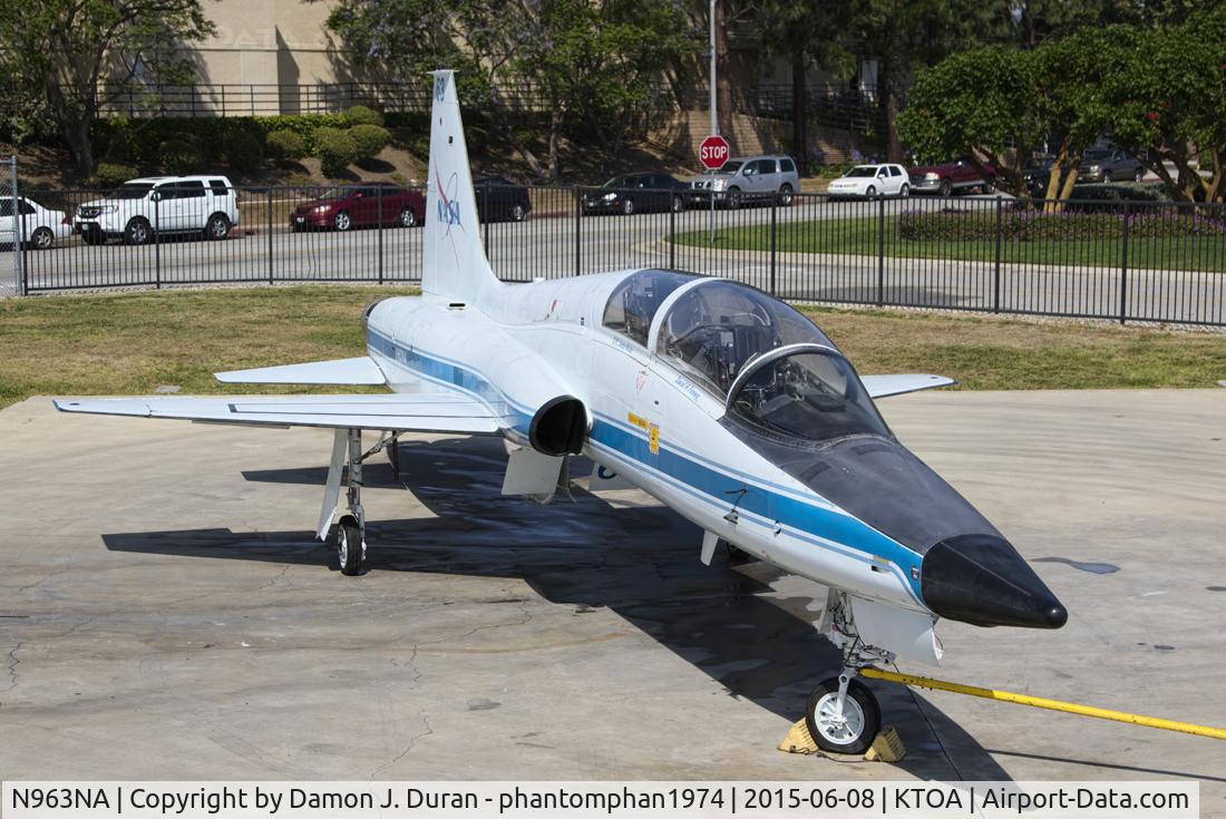 N963NA, Northrop T-38A C/N 59-1603, After bath.