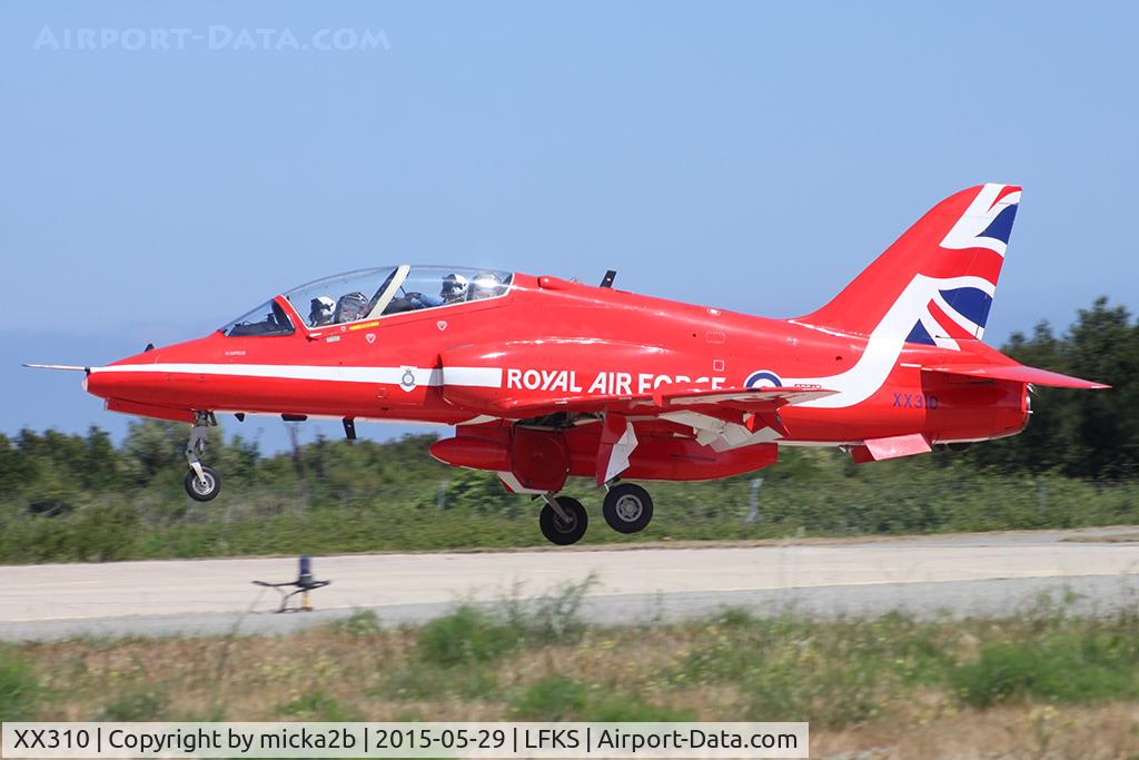 XX310, 1980 Hawker Siddeley Hawk T.1W C/N 145/312135, Landing
