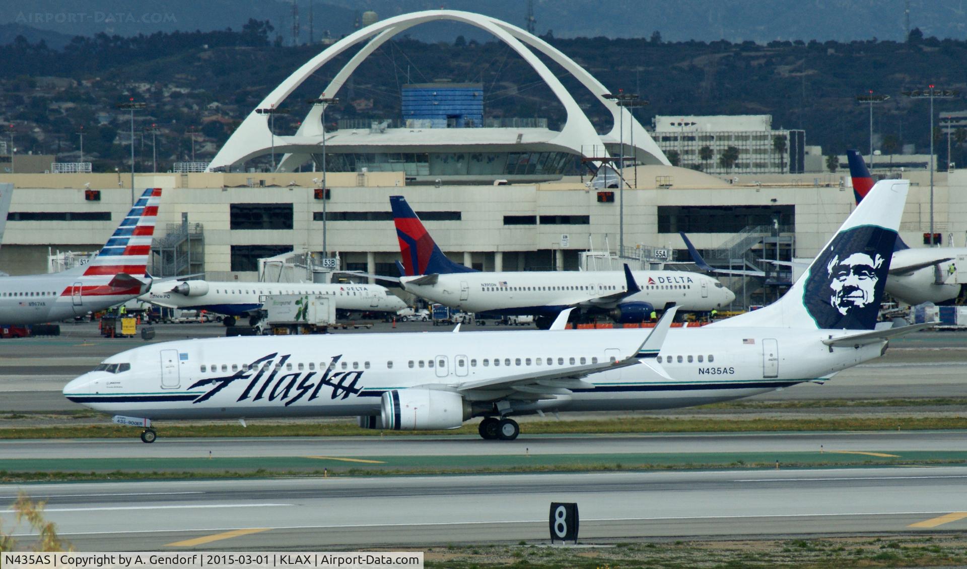 N435AS, 2013 Boeing 737-990/ER C/N 43292, Alaska Airlines, is here shortly after landing at Los Angeles Int'l(KLAX)