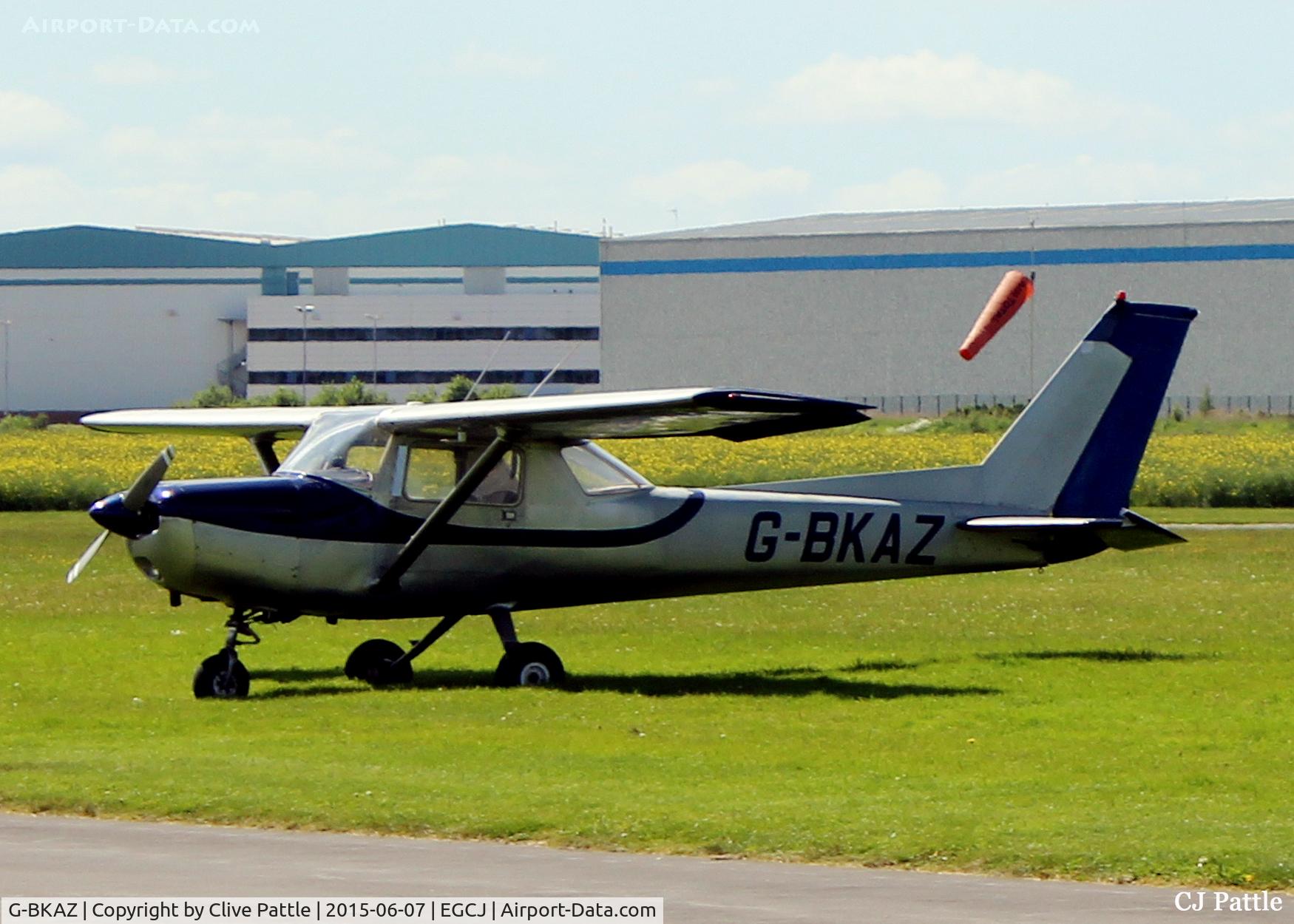 G-BKAZ, 1979 Cessna 152 C/N 152-82832, Out to grass at Sherburn EGCJ