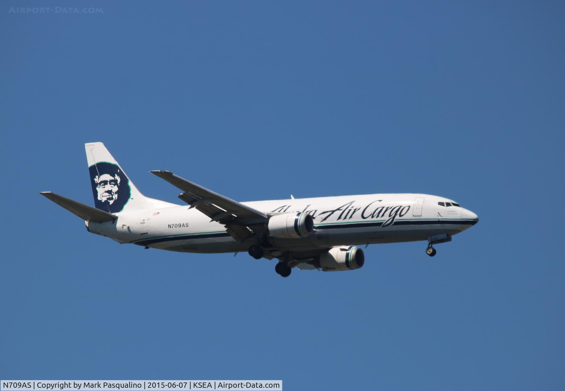 N709AS, 1999 Boeing 737-490 C/N 28896, Boeing 737-400