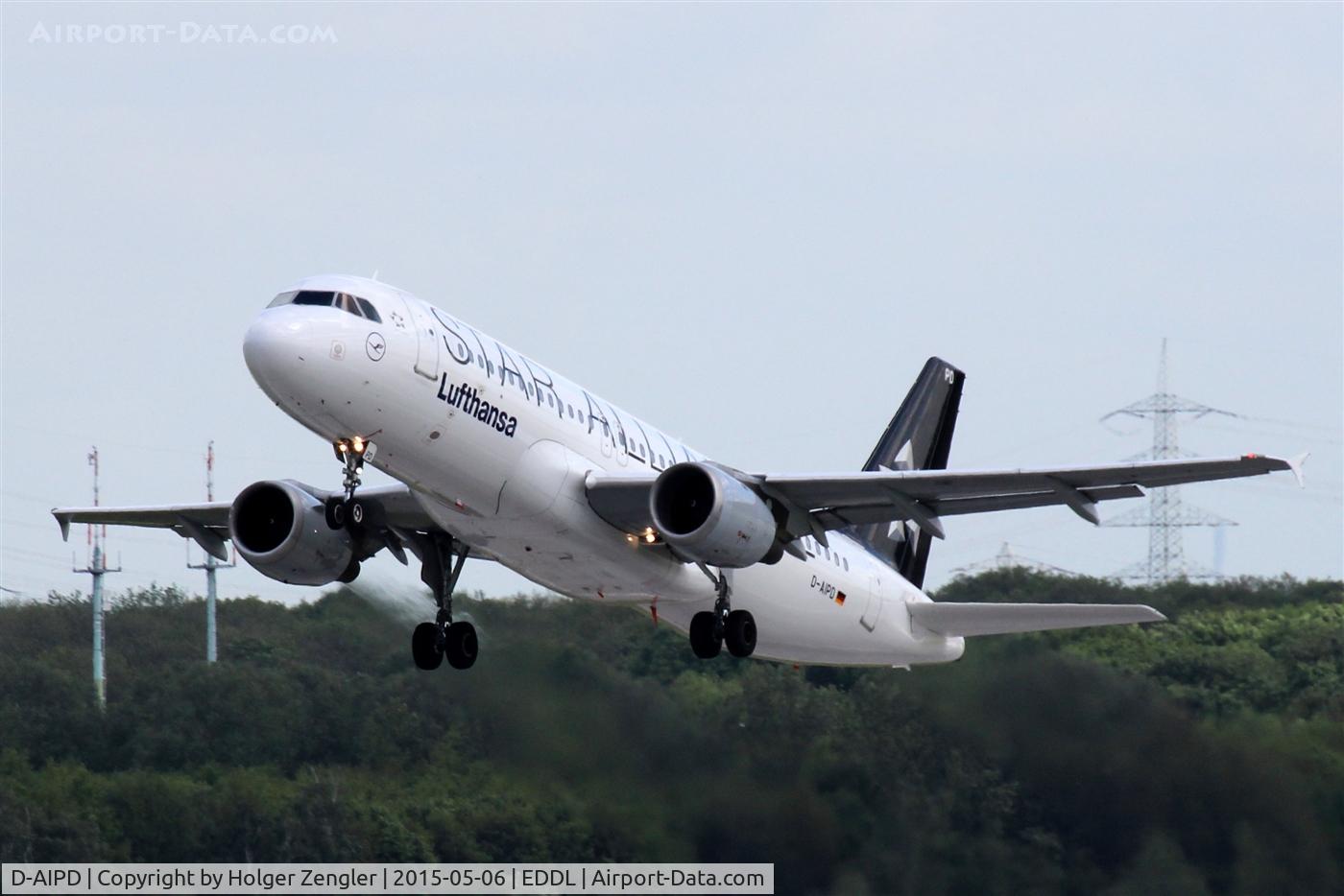 D-AIPD, 1989 Airbus A320-211 C/N 0072, 26 years old veteran in Star Alliance livery....