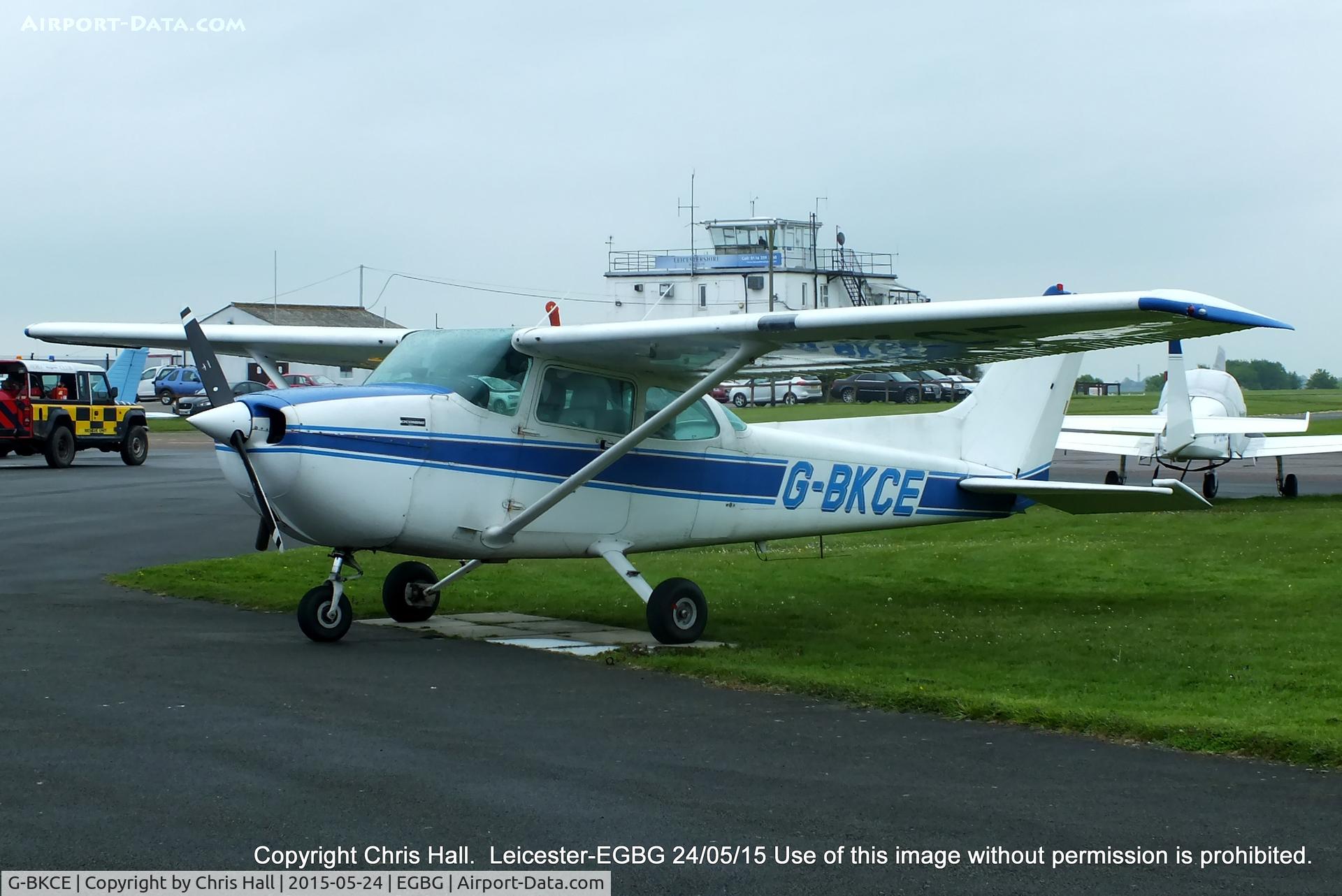 G-BKCE, 1982 Reims F172P Skyhawk C/N 2135, Leicestershire Aero Club