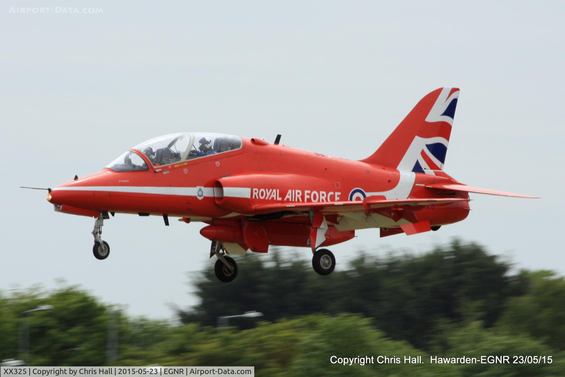 XX325, 1980 Hawker Siddeley Hawk T.1 C/N 169/312150, arriving at Hawarden for the Airshow at Llandudno