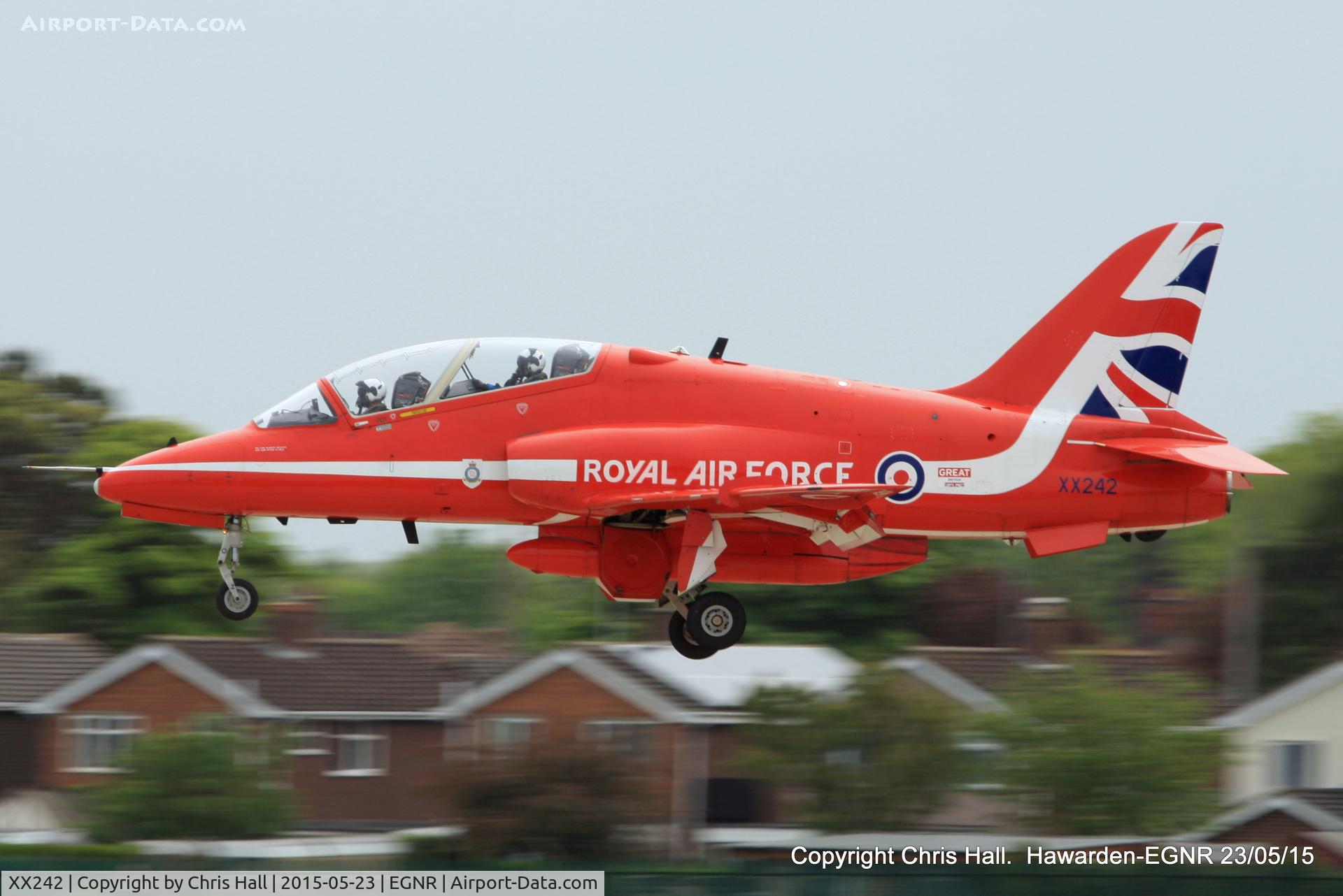 XX242, 1978 Hawker Siddeley Hawk T.1 C/N 078/312078, arriving at Hawarden for the Airshow at Llandudno