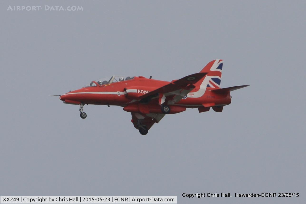 XX249, 1978 Hawker Siddeley Hawk T.1 C/N 085/312085, arriving at Hawarden for the Airshow at Llandudno