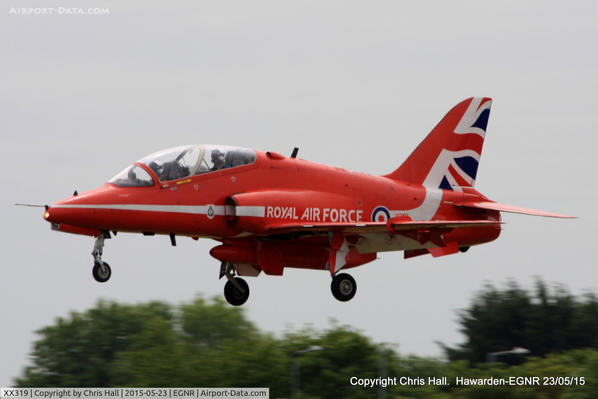 XX319, 1980 Hawker Siddeley Hawk T.1A C/N 162/312144, arriving at Hawarden for the Airshow at Llandudno