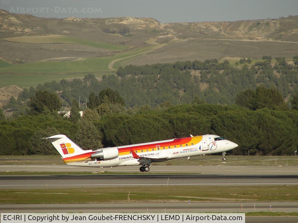 EC-IRI, Bombardier CRJ-200ER (CL-600-2B19) C/N 7851, Air Nostrum take off