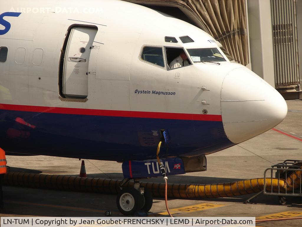 LN-TUM, 2002 Boeing 737-705 C/N 29098, 