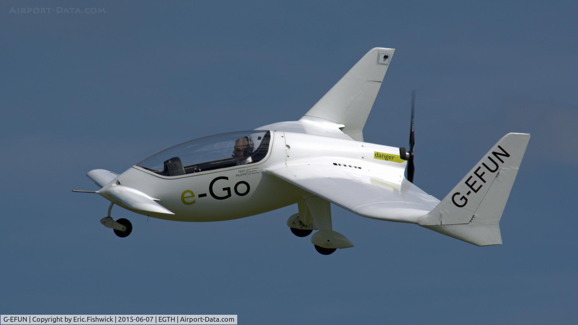 G-EFUN, 2008 e-GO Aeroplanes e-GO C/N SS001, 43. G-EFUN in display mode at The Shuttleworth Flying Day and LAA Party in the Park, June 2015.
