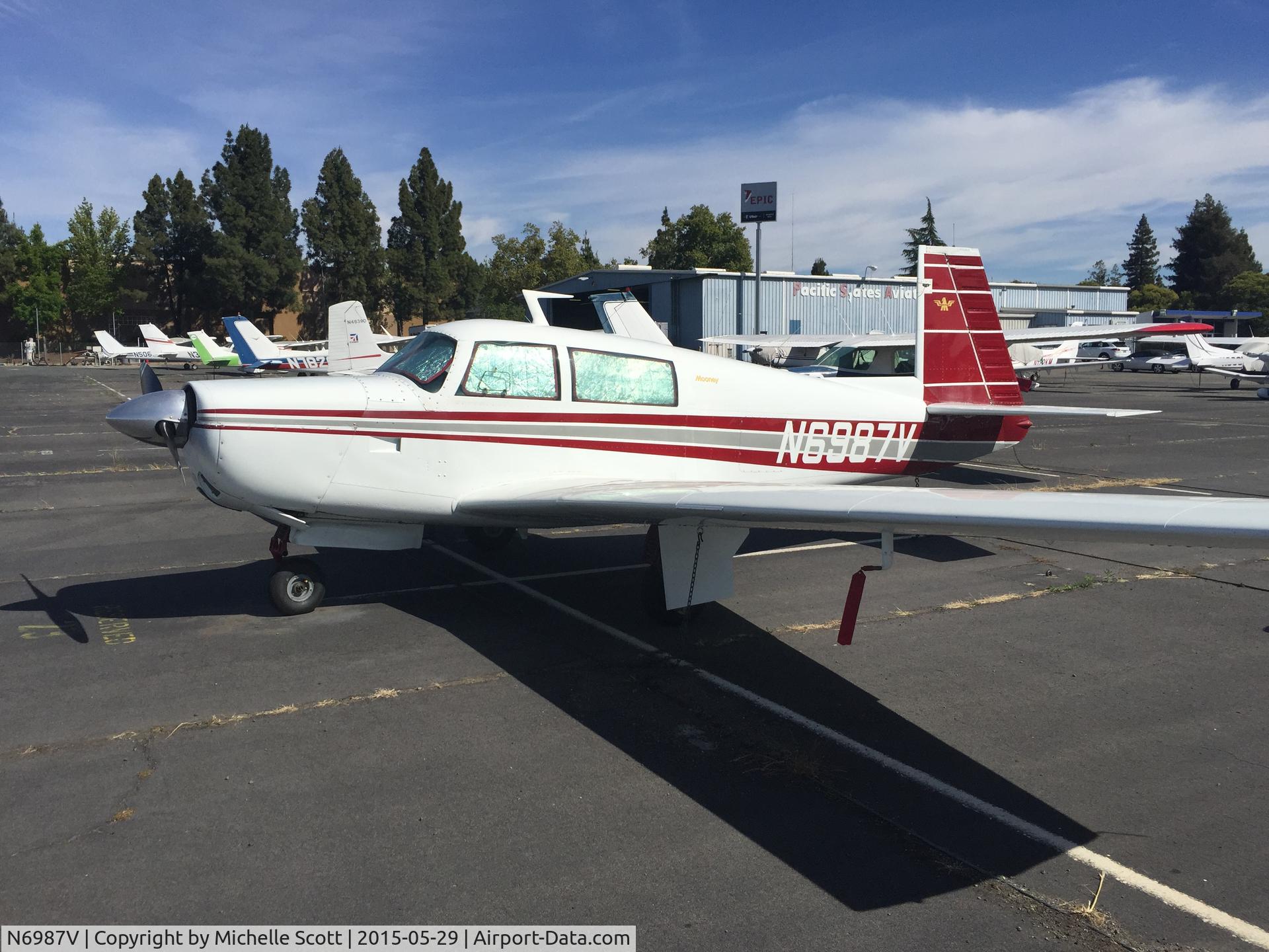 N6987V, 1976 Mooney M20F Executive C/N 22-1349, At new home base Buchanan Field Airport in Concord CA