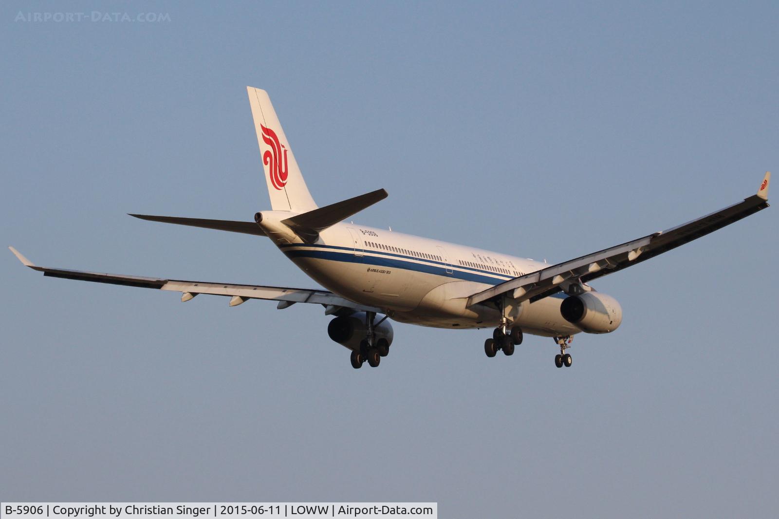 B-5906, 2012 Airbus A330-343X C/N 1373, LOWW RWY29