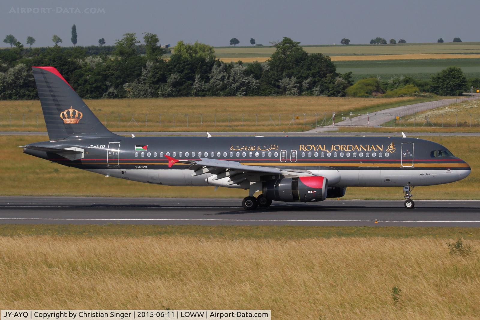 JY-AYQ, 2011 Airbus A320-232 C/N 4670, LOWW RWY34
