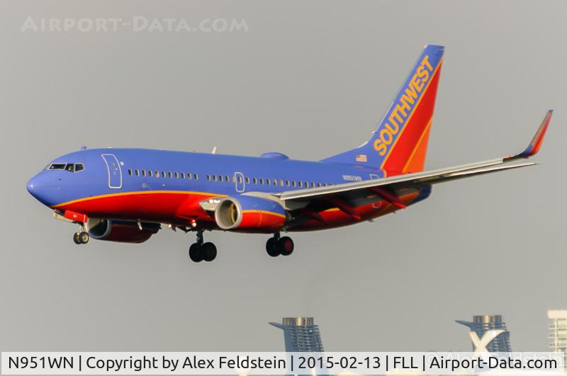 N951WN, 2010 Boeing 737-7H4 C/N 36665, Ft. Lauderdale