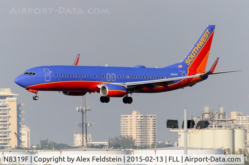 N8319F, 2012 Boeing 737-8H4 C/N 36994, Ft. Lauderdale