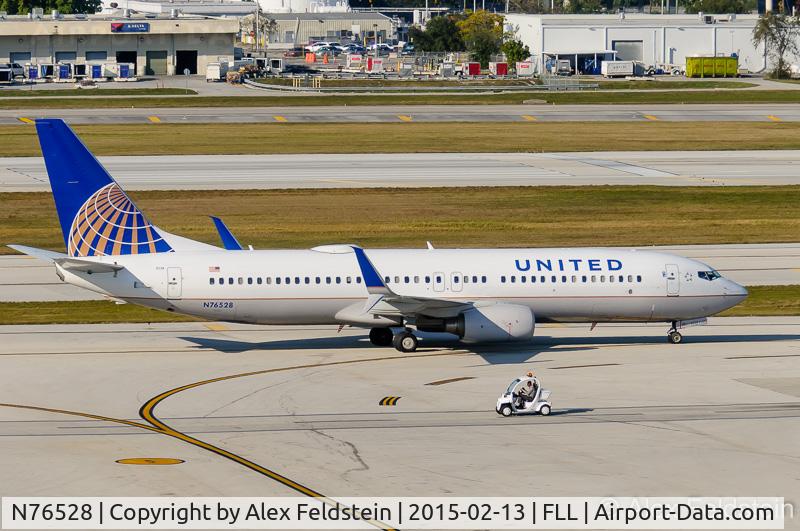 N76528, 2010 Boeing 737-824 C/N 31663, Ft. Lauderdale