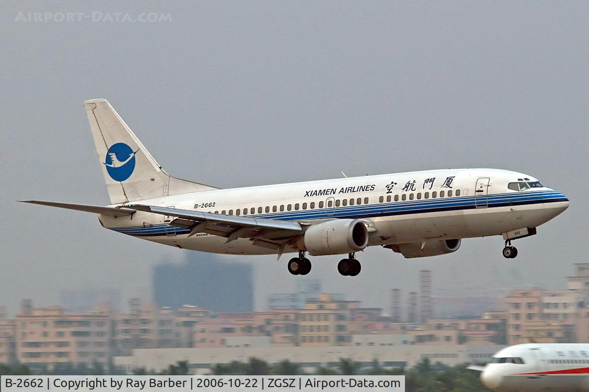 B-2662, 1993 Boeing 737-3Q8 C/N 24988, Boeing 737-3Q8 [24988] (Xiamen Airlines) Shenzhen-Baoan~B 23/10/2006