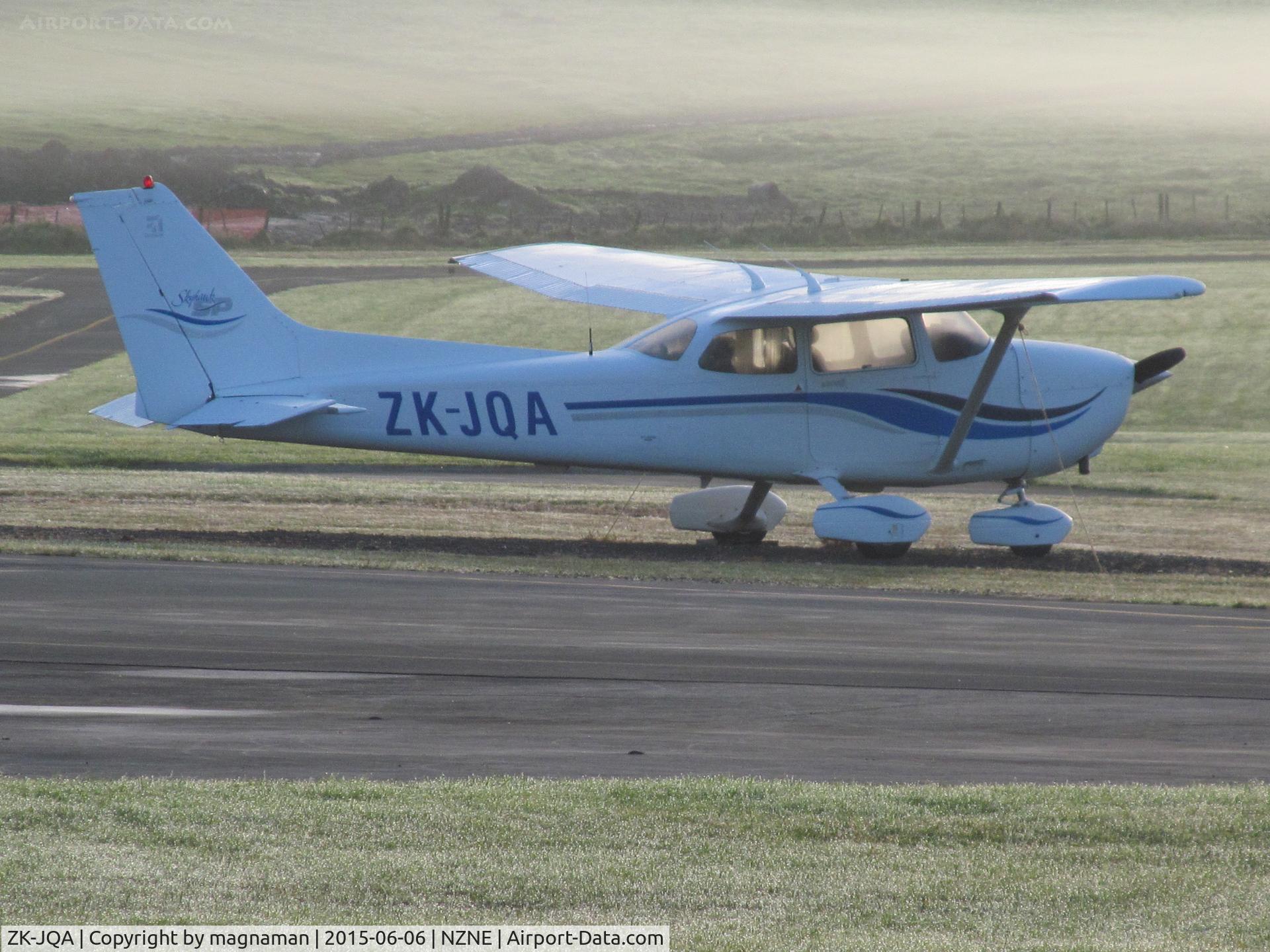 ZK-JQA, 2001 Cessna 172S C/N 172S8703, New to me at NZNE