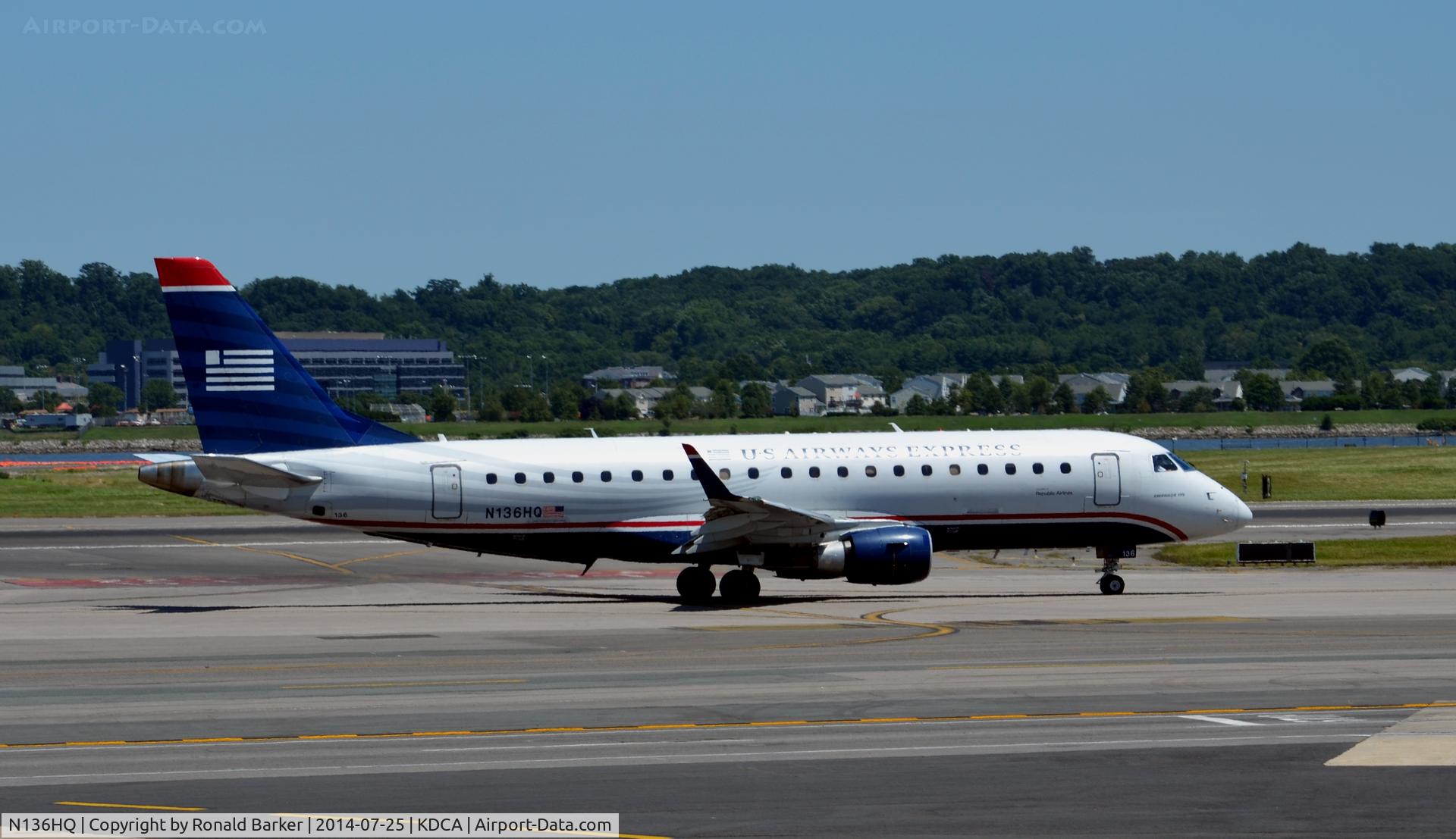 N136HQ, 2008 Embraer 175LR (ERJ-170-200LR) C/N 17000228, Taxi National