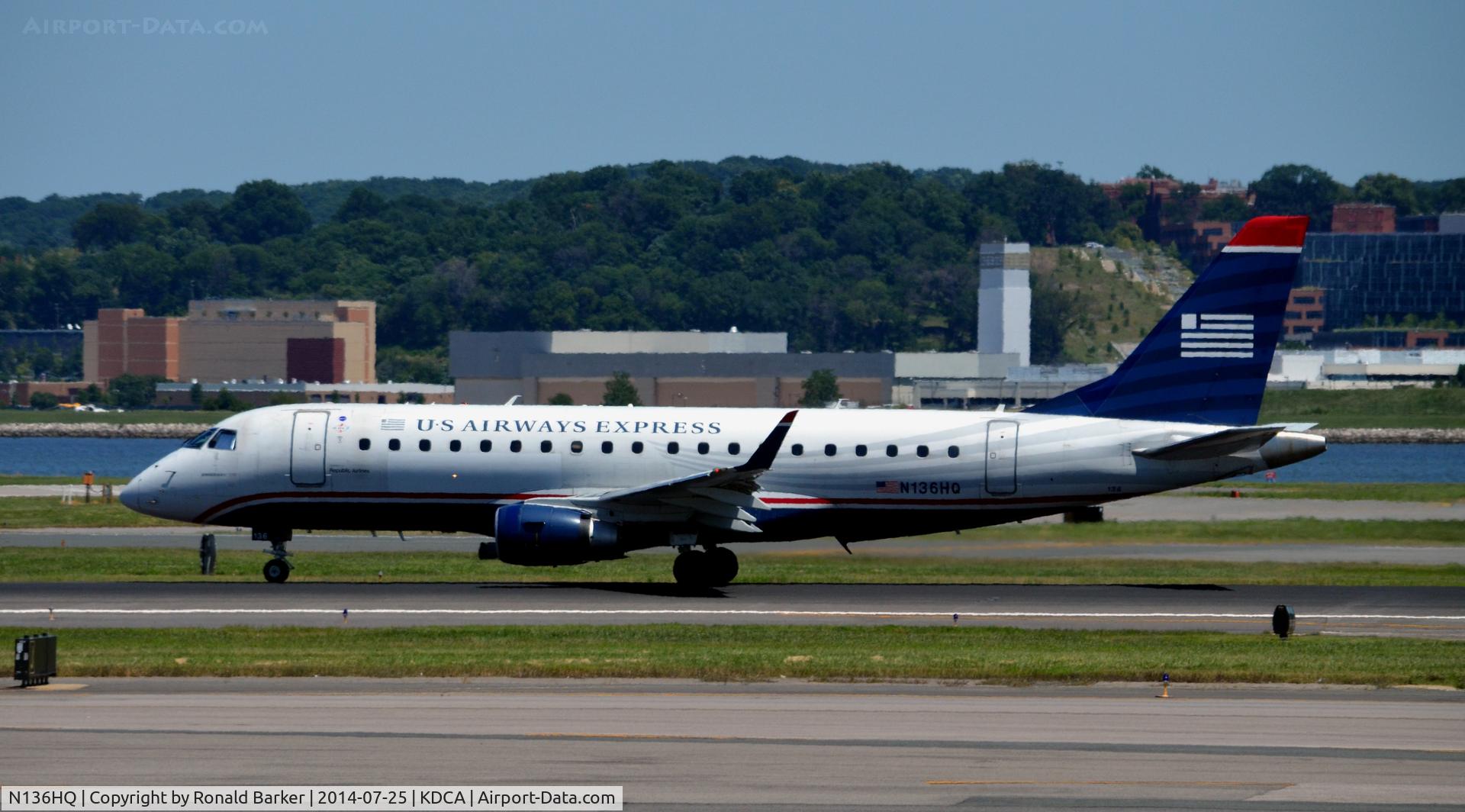 N136HQ, 2008 Embraer 175LR (ERJ-170-200LR) C/N 17000228, Takeoff roll National