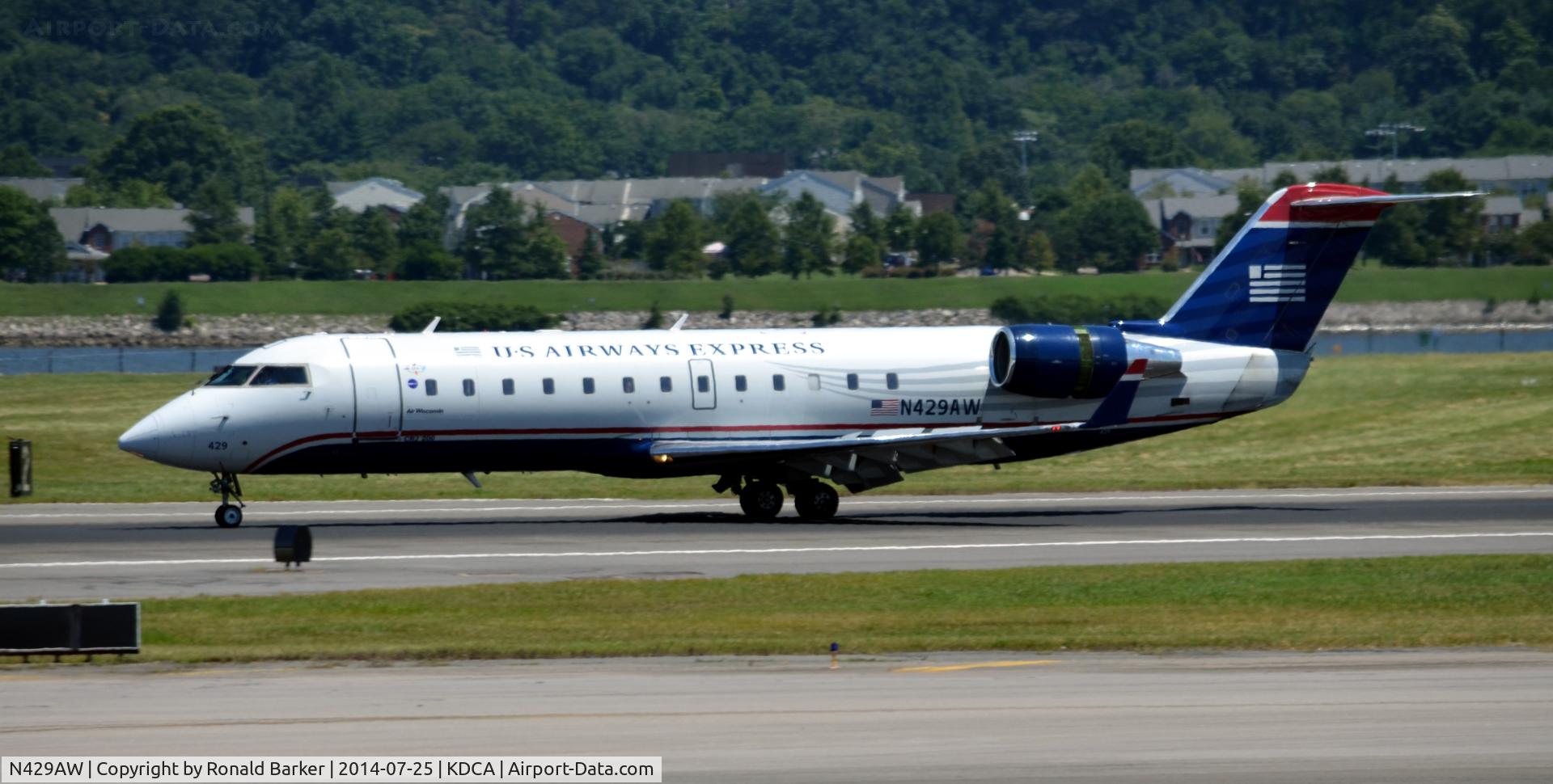 N429AW, 2002 Bombardier CRJ-200LR (CL-600-2B19) C/N 7711, Landing roll National