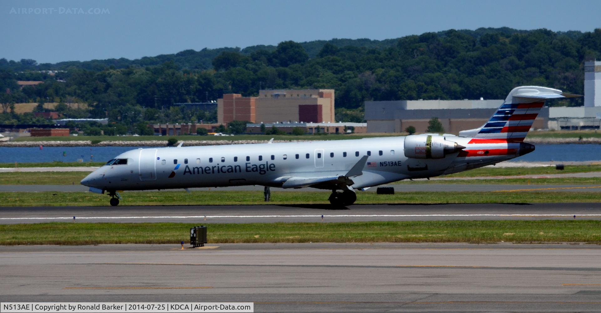 N513AE, 2003 Bombardier CRJ-701 (CL-600-2C10) Regional Jet C/N 10114, Landing roll National