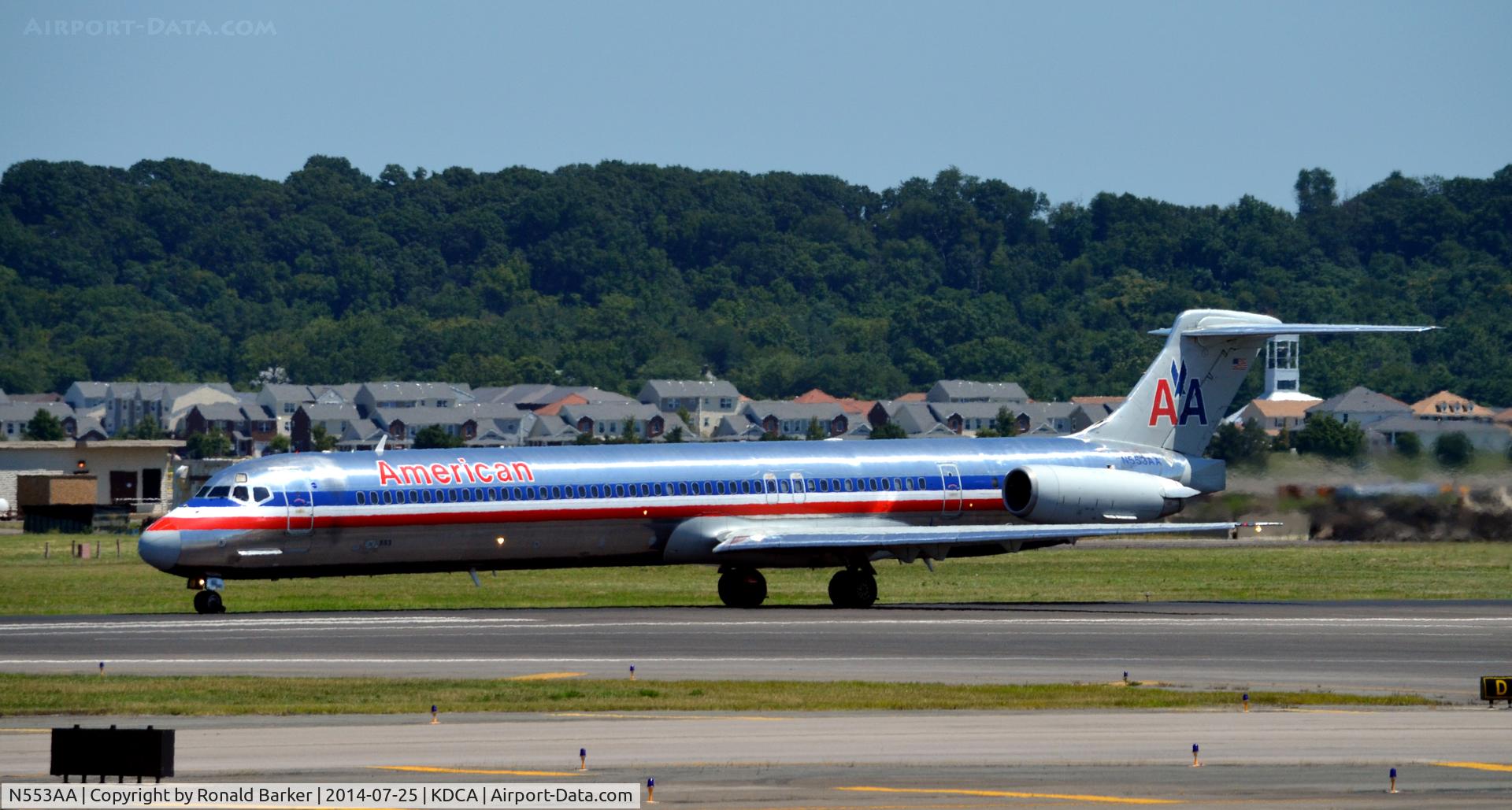 N553AA, 1991 McDonnell Douglas MD-82 (DC-9-82) C/N 53083, Takeoff National