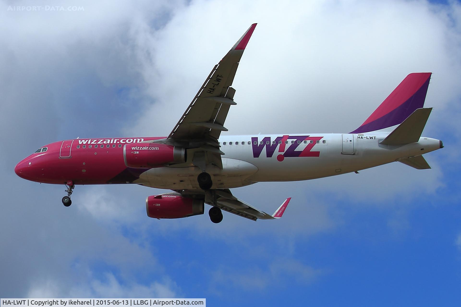 HA-LWT, 2013 Airbus A320-232 C/N 5615, Fly in From Cloj-Napoca Romania, landing on runway 12.