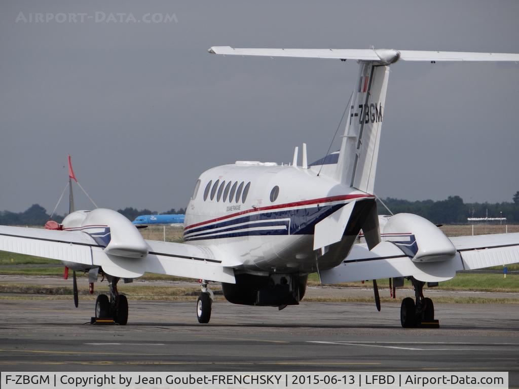 F-ZBGM, Beech Super King Air 350 C/N FL-752, Frances Douanes