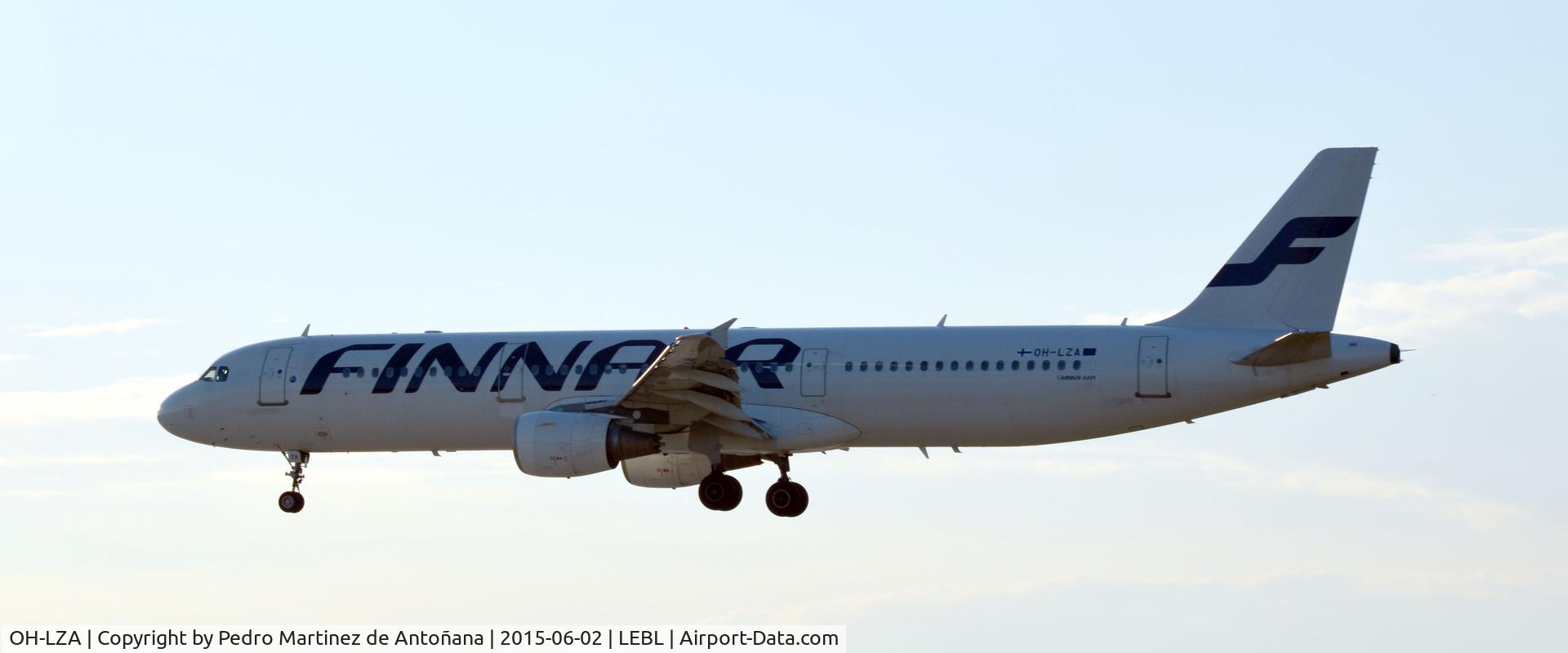 OH-LZA, 1999 Airbus A321-211 C/N 0941, El Prat Barcelona - España