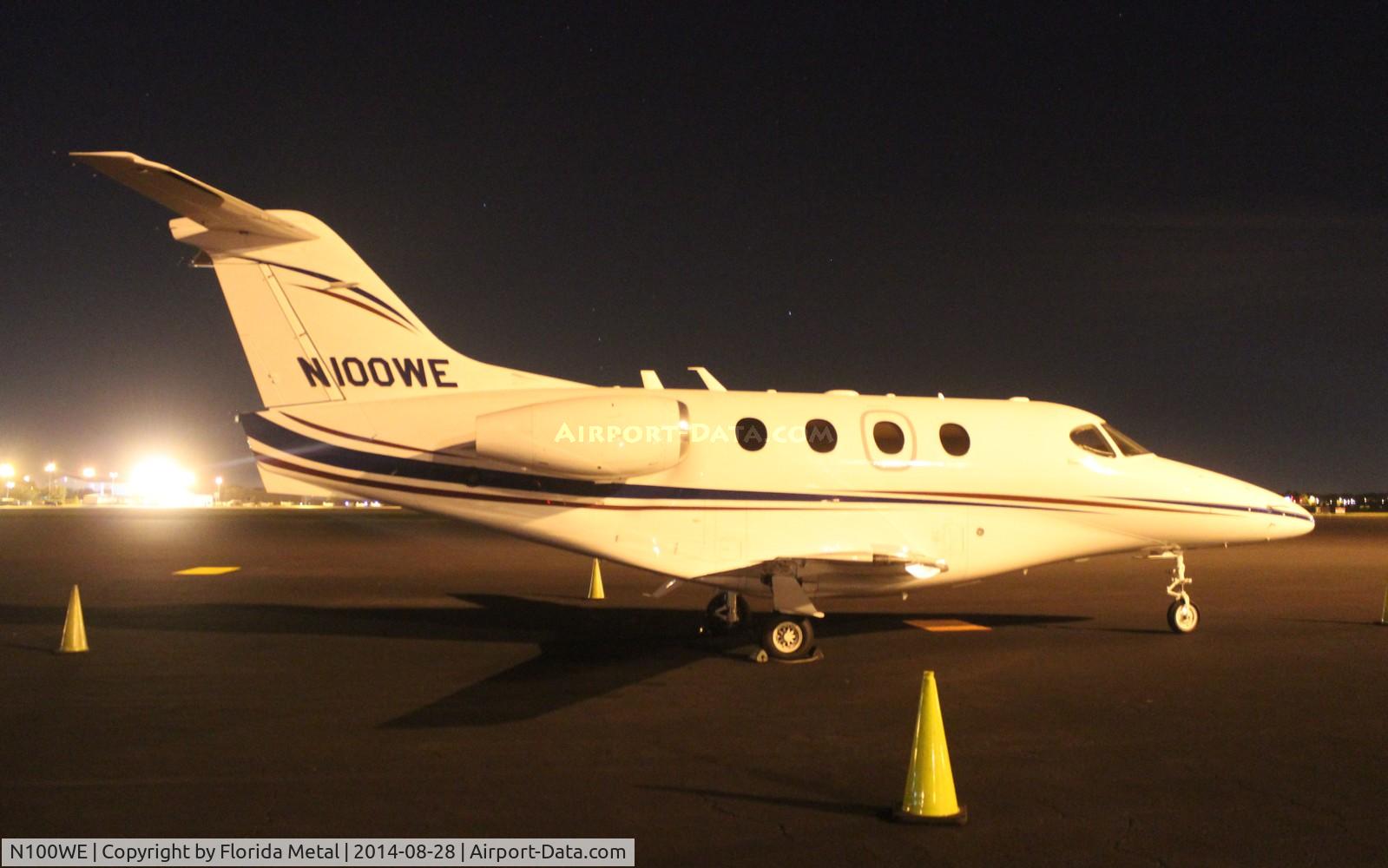 N100WE, 2002 Raytheon 390 Premier 1 C/N RB-45, Beech 390