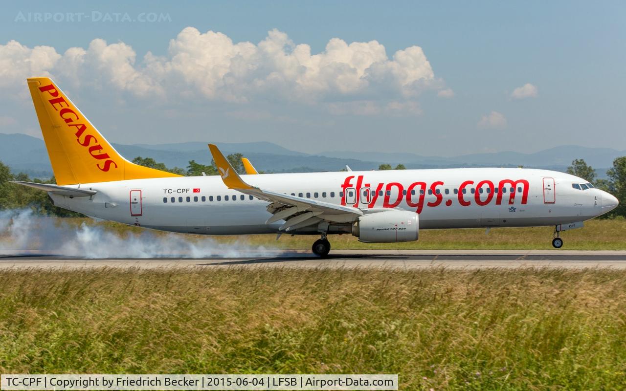 TC-CPF, 2012 Boeing 737-82R C/N 40879, touchdown at Basel