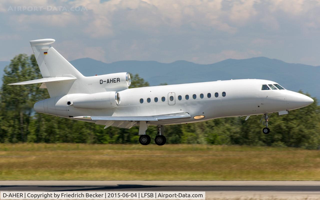 D-AHER, 2001 Dassault Falcon 900EX C/N 78, moments prior touchdown