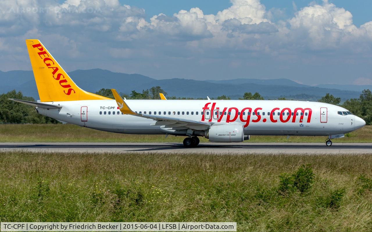 TC-CPF, 2012 Boeing 737-82R C/N 40879, departure from Basel