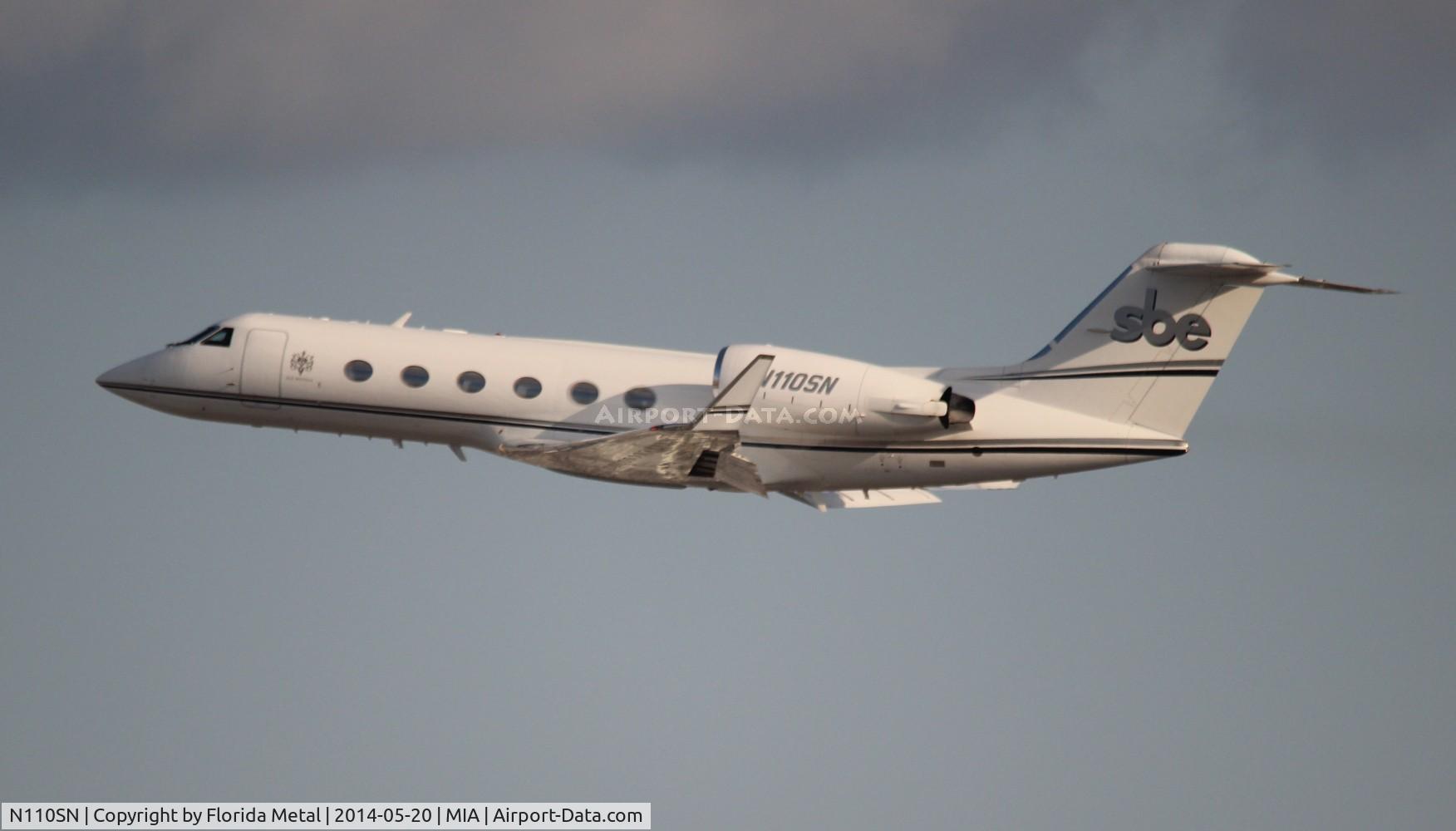 N110SN, 1993 Gulfstream Aerospace Gulfstream IV C/N 1208, Gulfstream IV