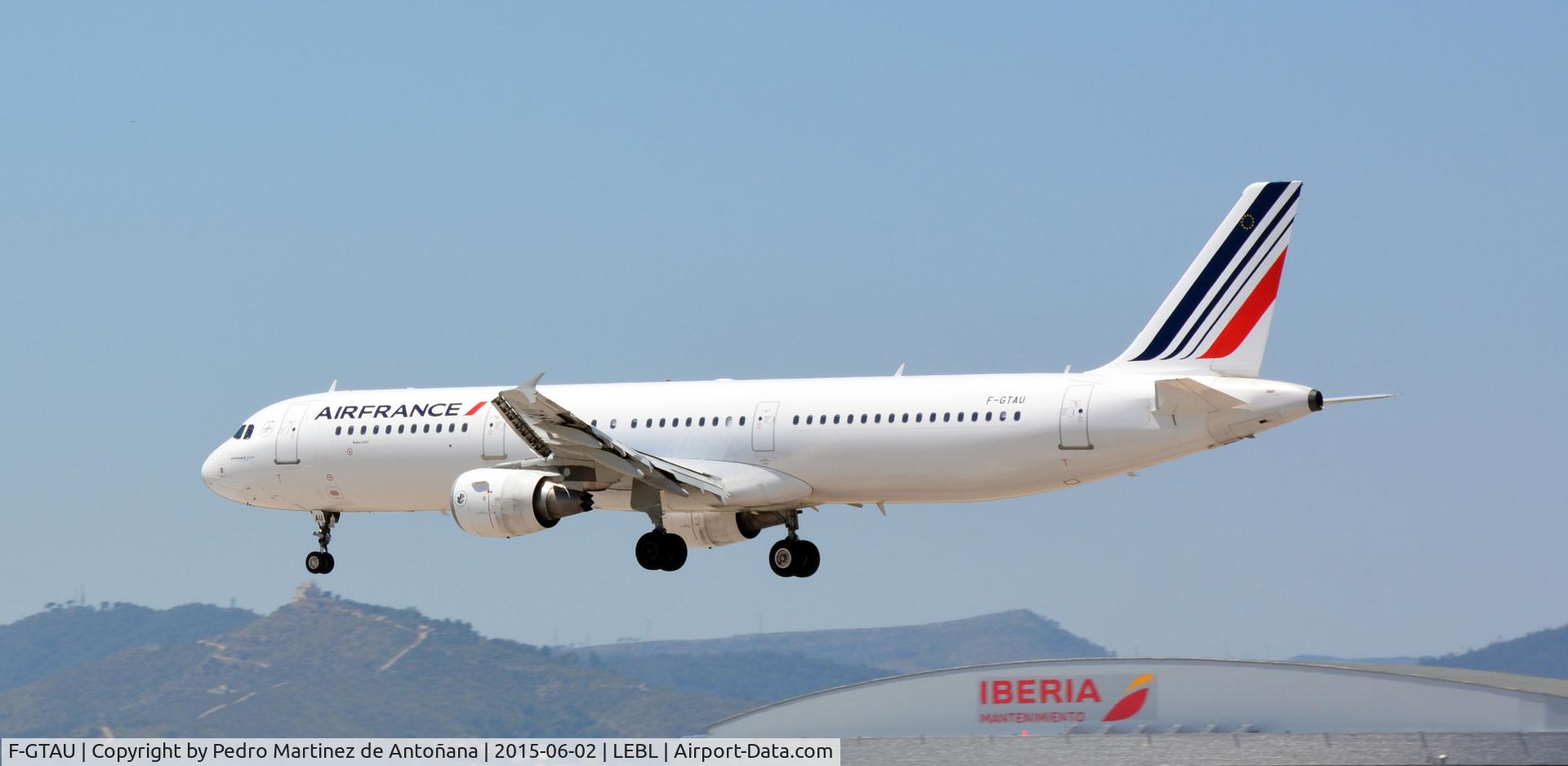 F-GTAU, 2009 Airbus A321-212 C/N 3814, El Prat Barcelona - España