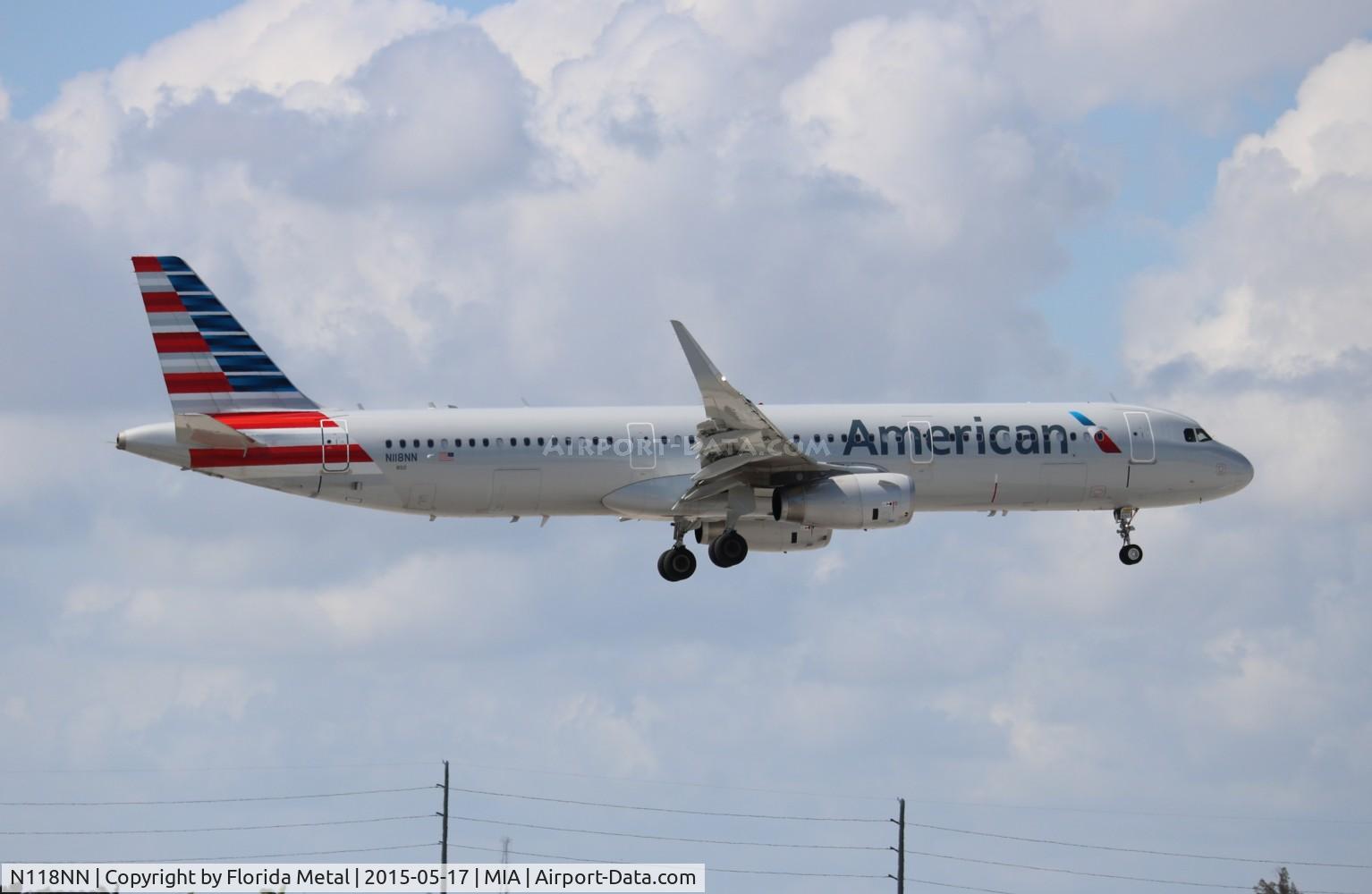 N118NN, 2014 Airbus A321-231 C/N 6162, American A321