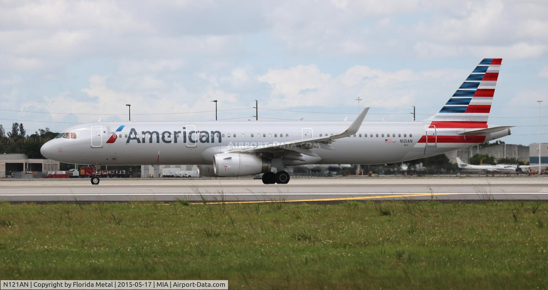 N121AN, 2014 Airbus A321-231 C/N 6238, American