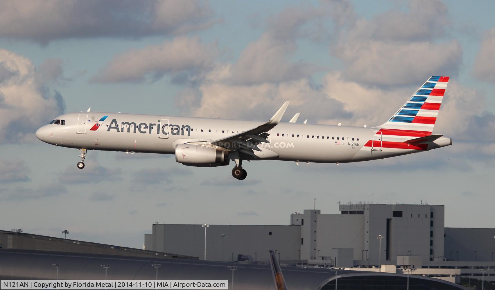 N121AN, 2014 Airbus A321-231 C/N 6238, American