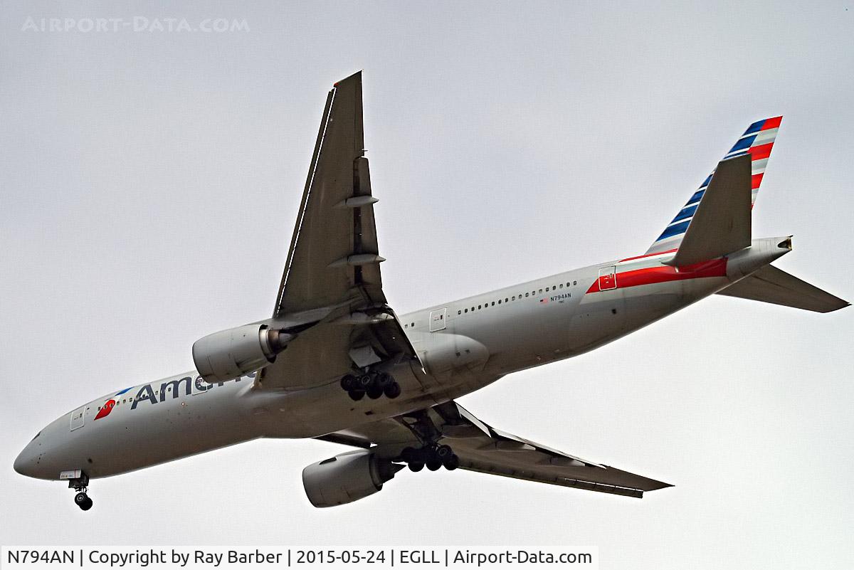 N794AN, 2000 Boeing 777-223 C/N 30256, Boeing 777-223ER [30256] (American Airlines) Home~G 24/05/2015. On approach 27R.