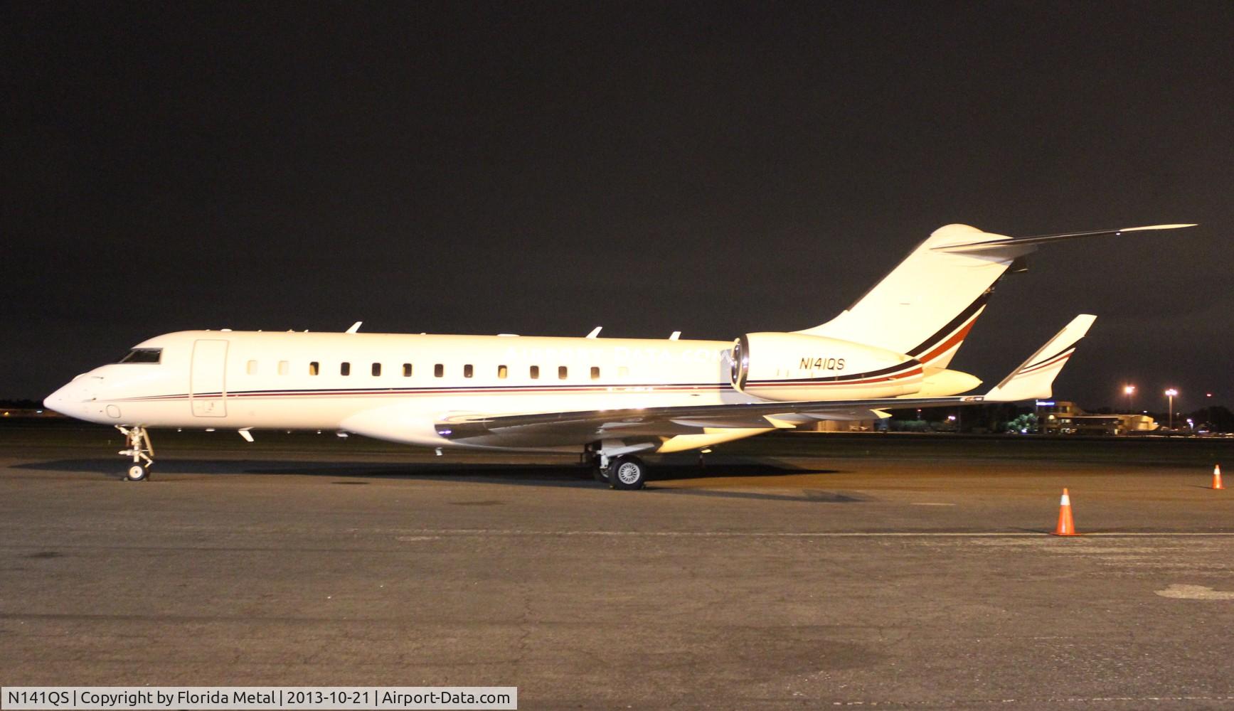 N141QS, 2012 Bombardier BD-700-1A10 Global 6000 C/N 9479, Net Jets Global 6000
