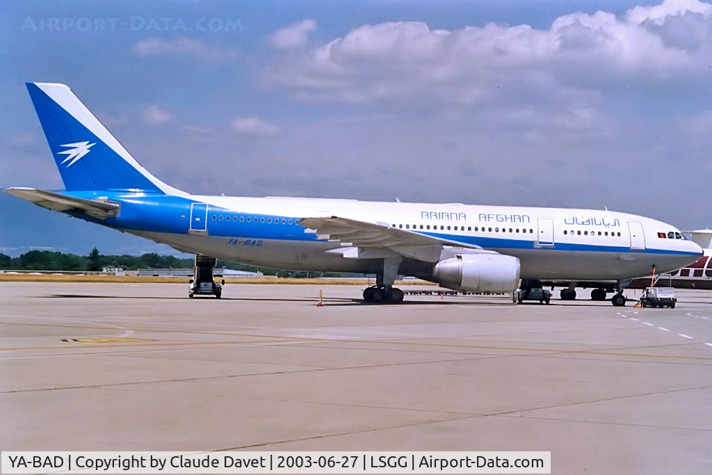 YA-BAD, 1982 Airbus A300B4-203 C/N 177, Scanned Picture