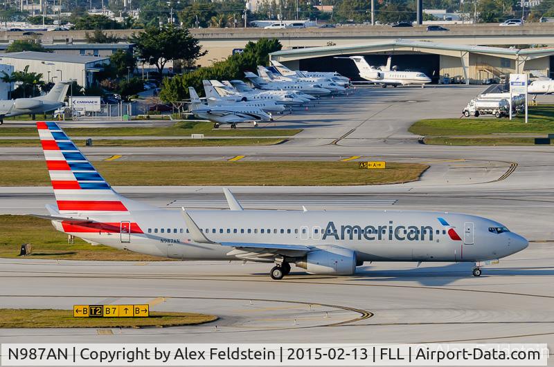 N987AN, 2009 Boeing 737-823 C/N 31069, Photo of the Day