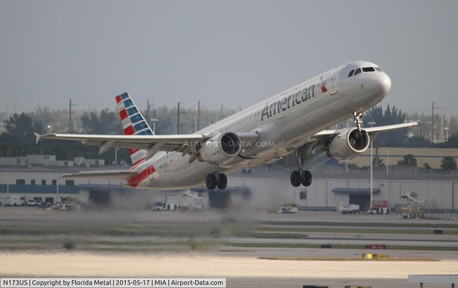N173US, 2001 Airbus A321-211 C/N 1481, American A321