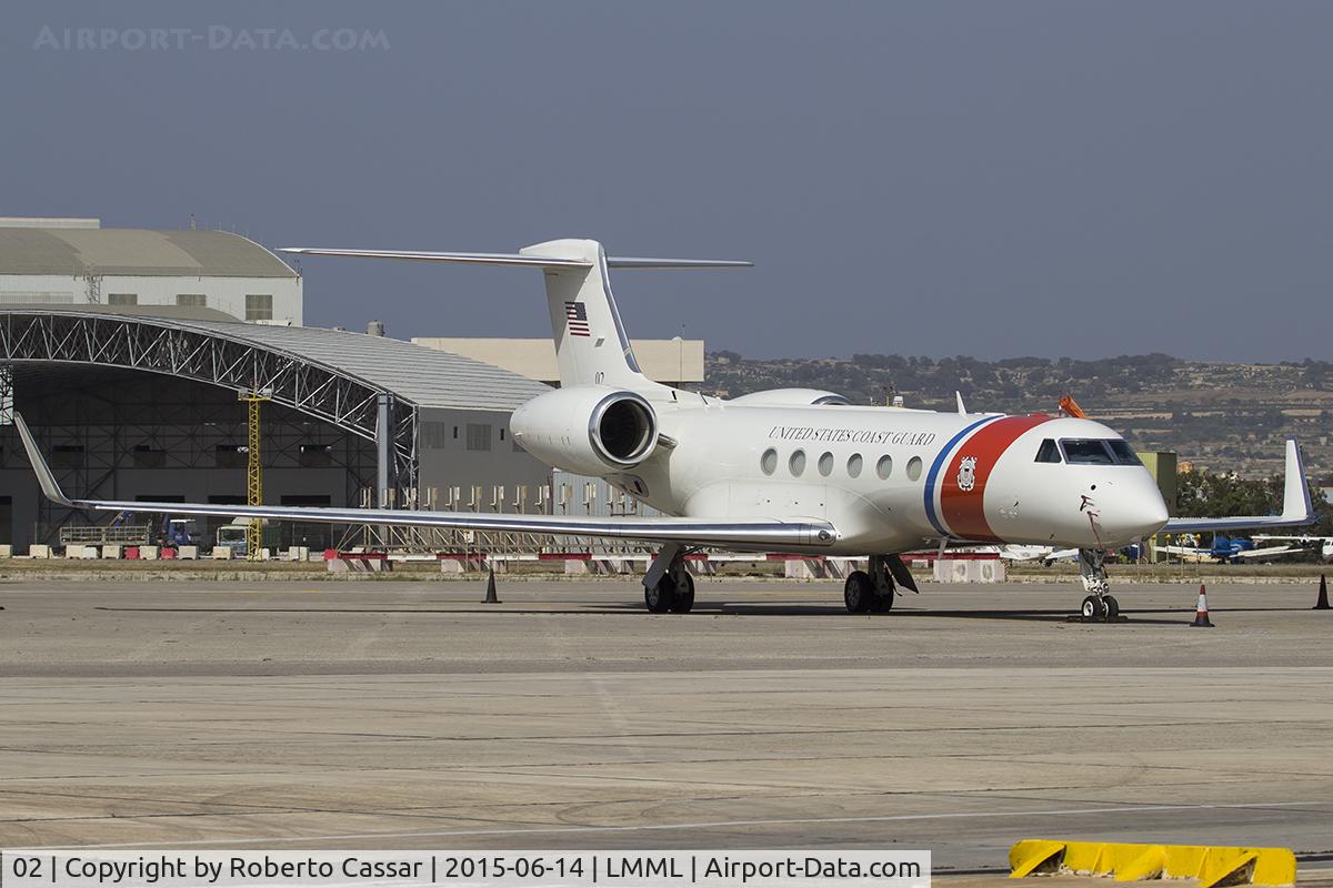 02, Gulfstream Aerospace C-37A (Gulfstream V) C/N 638, United States Coast Guard / C-102 / Park 2